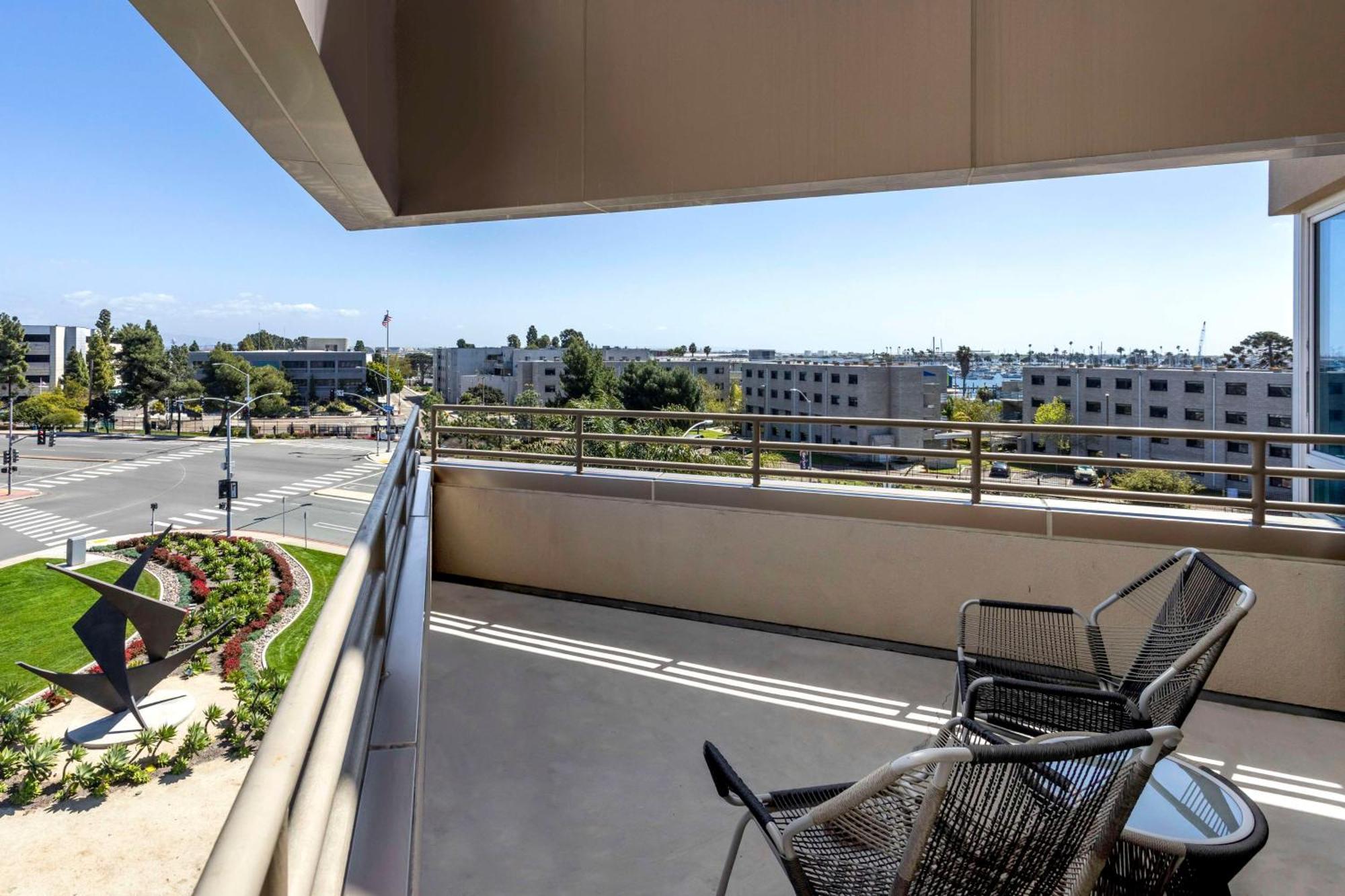 Doubletree By Hilton San Diego Bayside Экстерьер фото