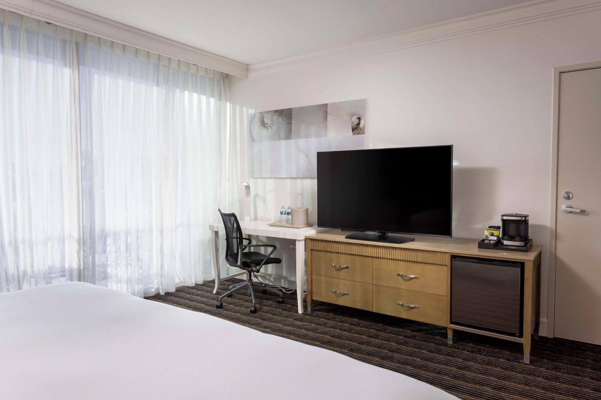 Doubletree By Hilton San Diego Bayside Экстерьер фото