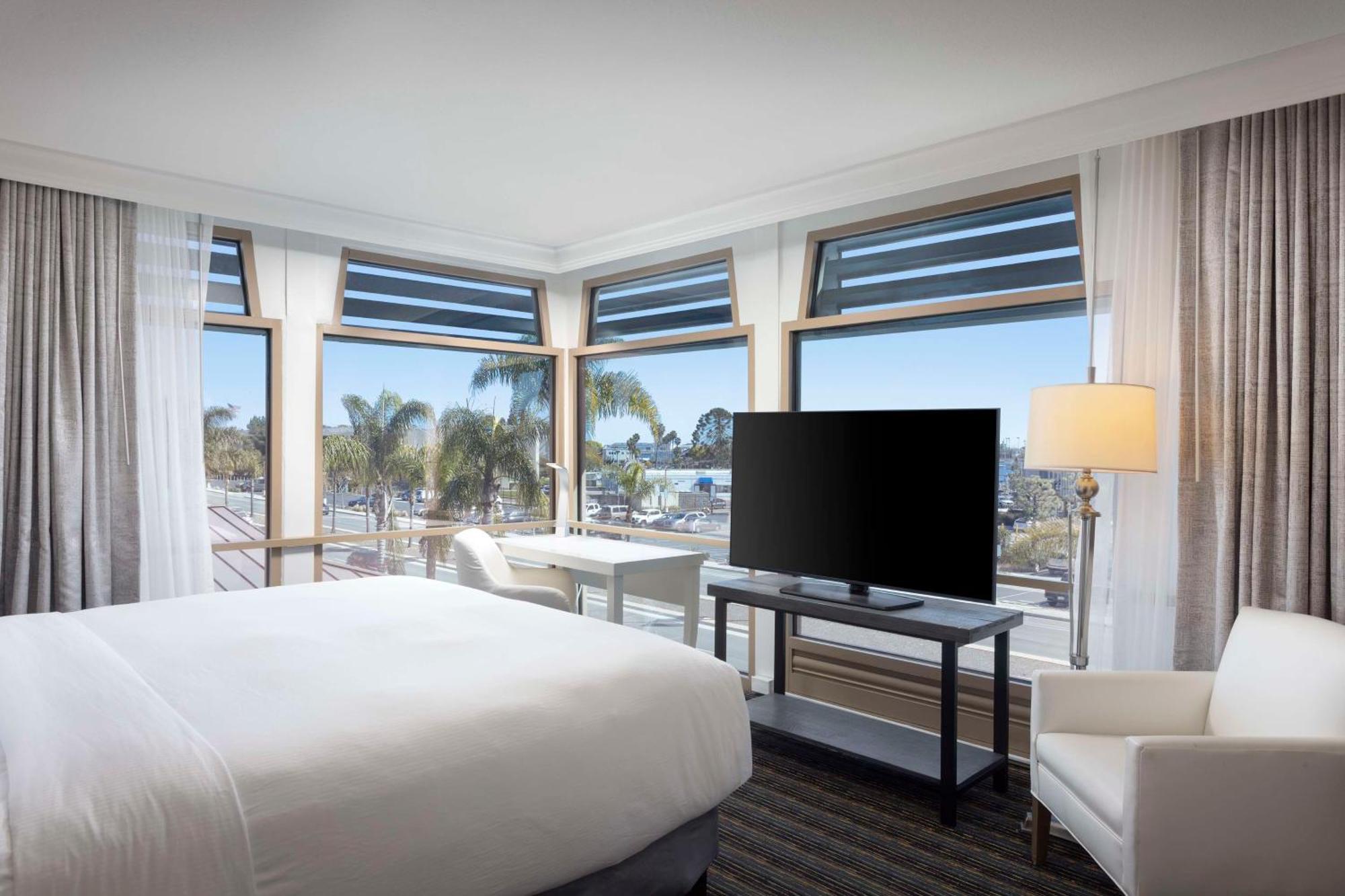 Doubletree By Hilton San Diego Bayside Экстерьер фото
