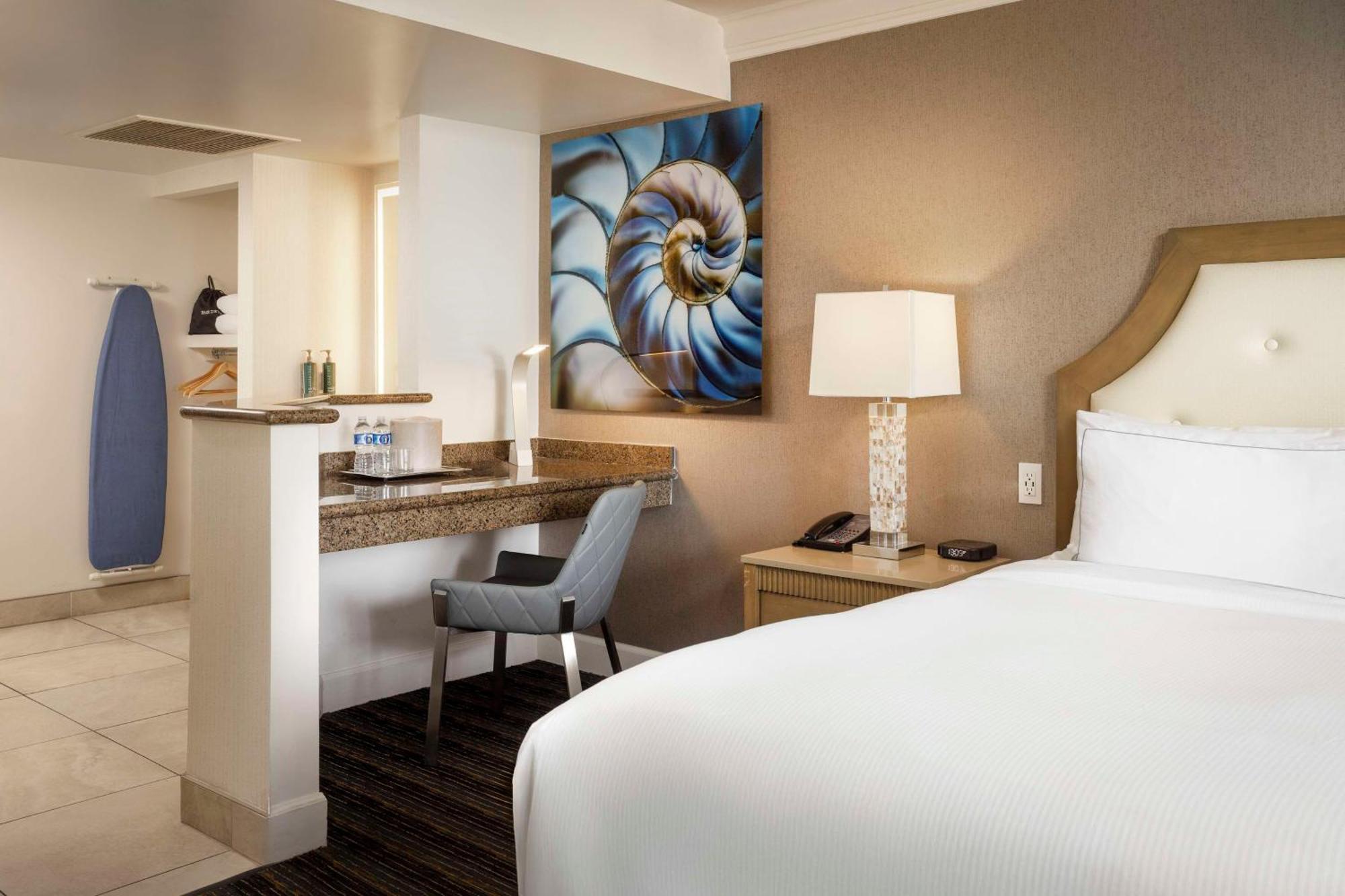 Doubletree By Hilton San Diego Bayside Экстерьер фото